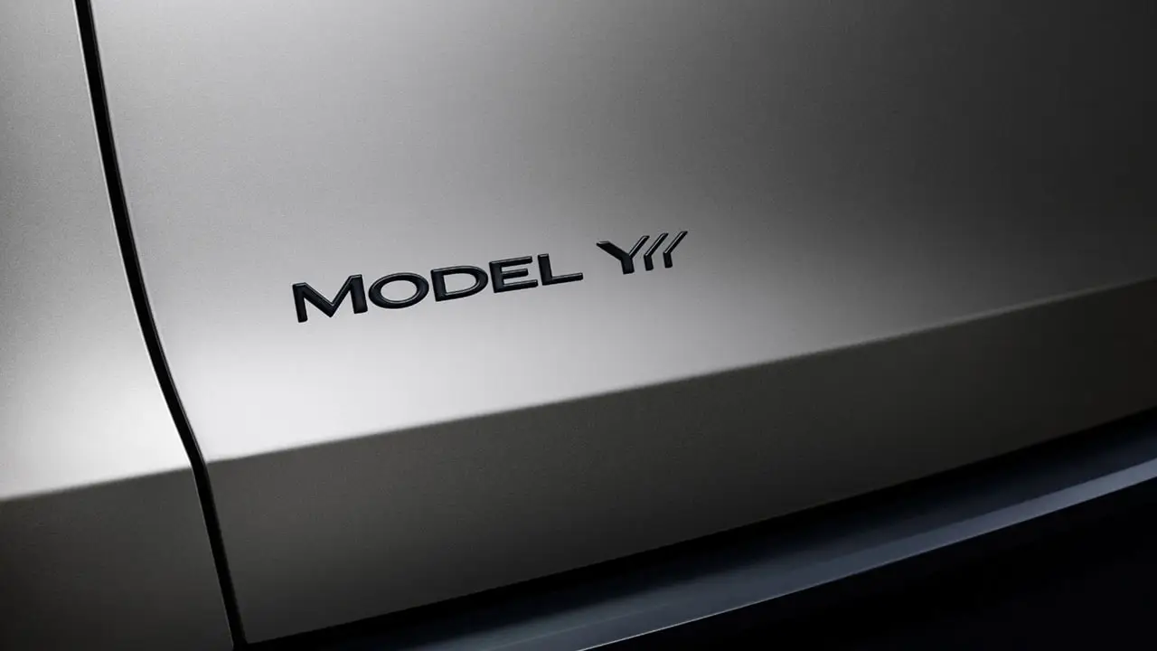 테슬라 모델Y L 6인승 롱바디