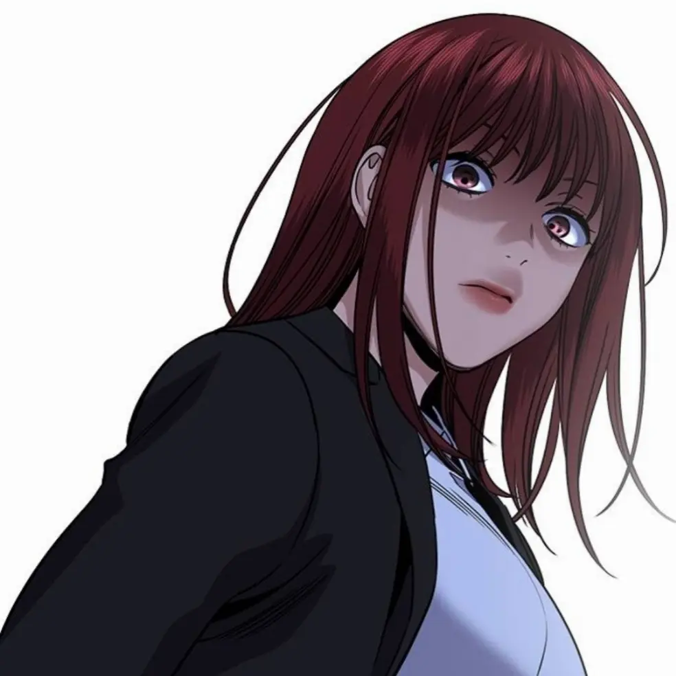 붉은 머리를 가진 여성 캐릭터가 정장 차림으로 어두운 표정을 짓고 있는 모습. 배경은 흰색이며, 캐릭터의 눈은 강렬한 보라색으로 강조되어 있음.